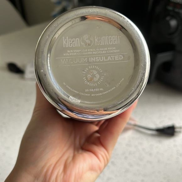 Klean Kanteen Sierra Nevada Water bottle - Picture 3 of 7